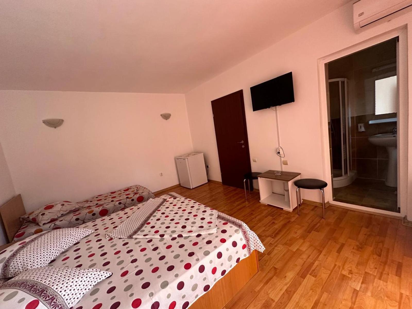 Hotel Vila Lucy Costinesti Zewnętrze zdjęcie